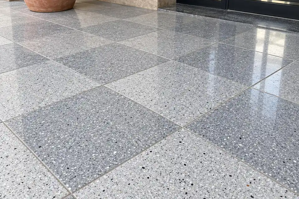تشطيب جرانيكس لامع